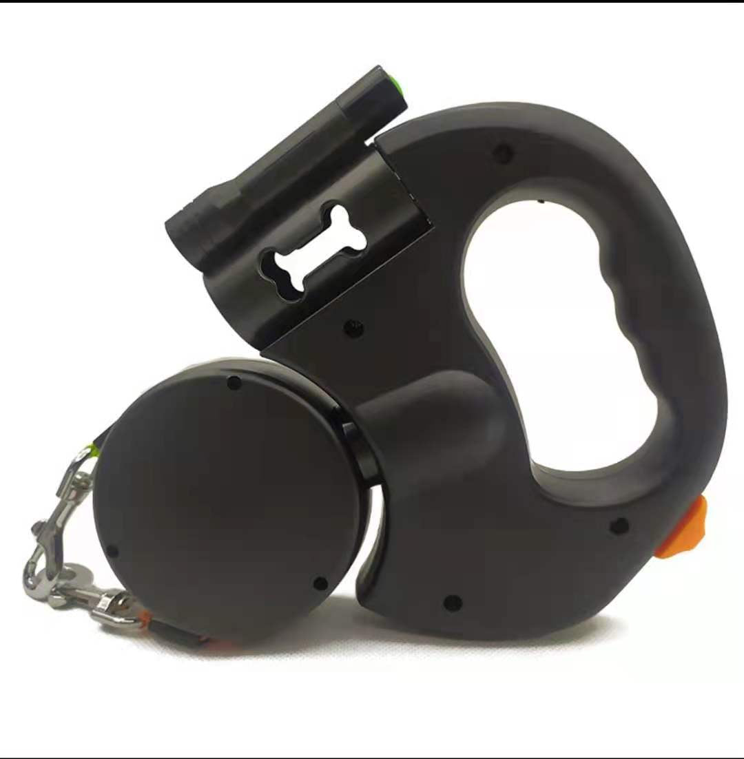 Retractable Reflective Dog Leash for Small Breeds with 360-Degree Swivel and Integrated Lights